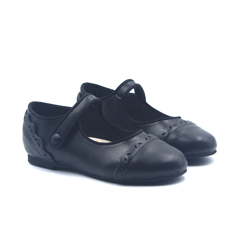 MARY JANE SCALLOP CAP TOE- Black Leather
