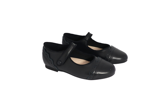 Cap Toe Scallop Mary Jane